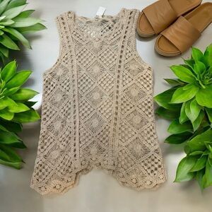 Ultra Pink Open Knit Wheat Colored Sweater Vest- Brand New with Tags! Size Small